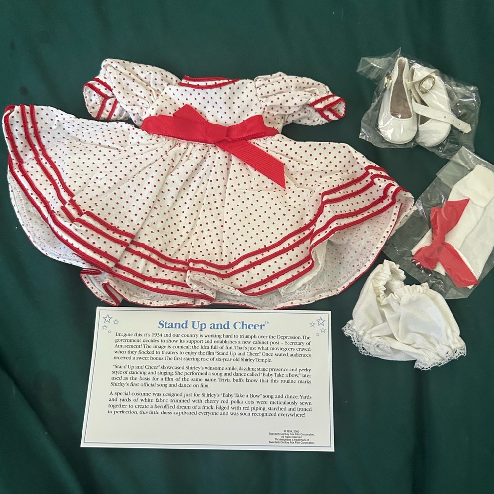 Stand up and cheer doll outfit